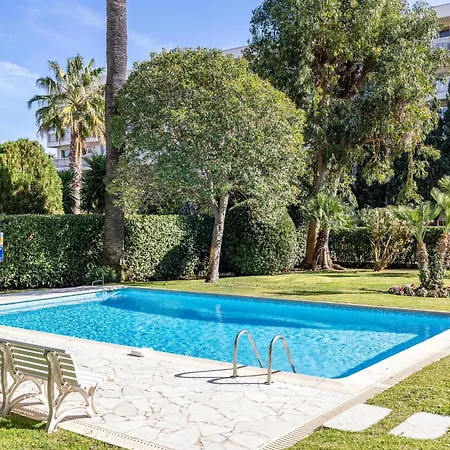 Ref 1980 - Palm Sea View